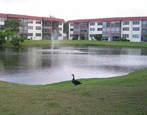 $95,000 | 681 South Hollybrook Drive, Unit 105, Pembroke Pines, FL 33025