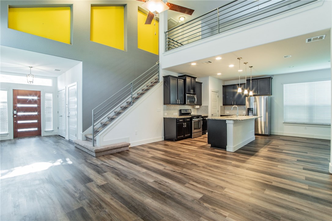 2204 Montague Street Austin, TX 78741 - Photo 1 of 1