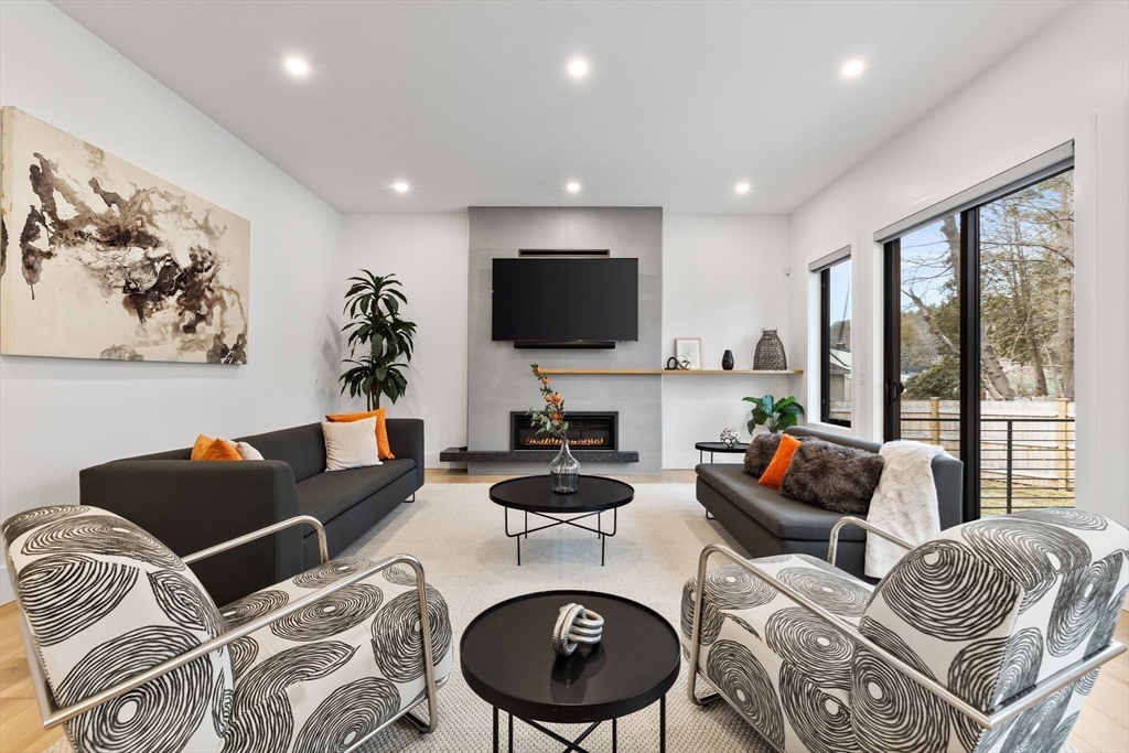 1 Revolutionary Road Lexington, MA 02421 - Photo 11 of 42