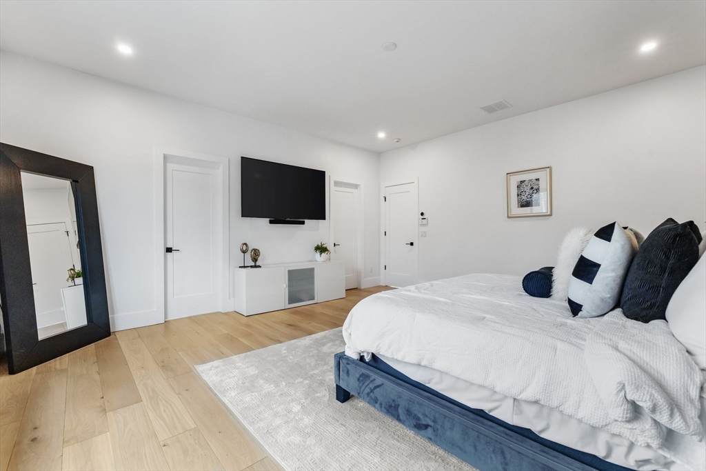 1 Revolutionary Road Lexington, MA 02421 - Photo 16 of 42