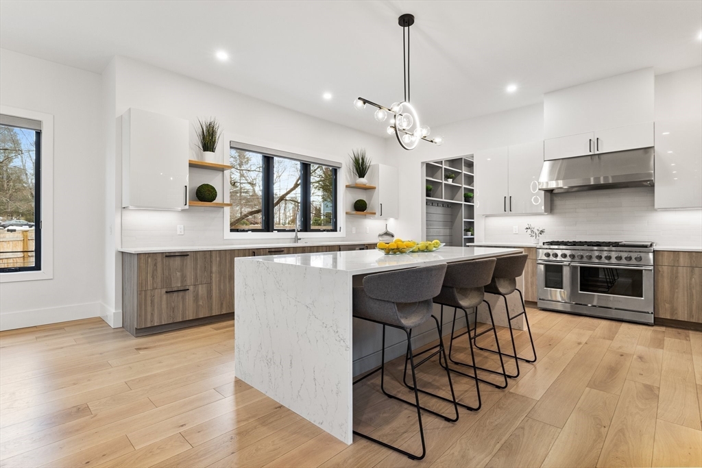 1 Revolutionary Road Lexington, MA 02421 - Photo 5 of 42