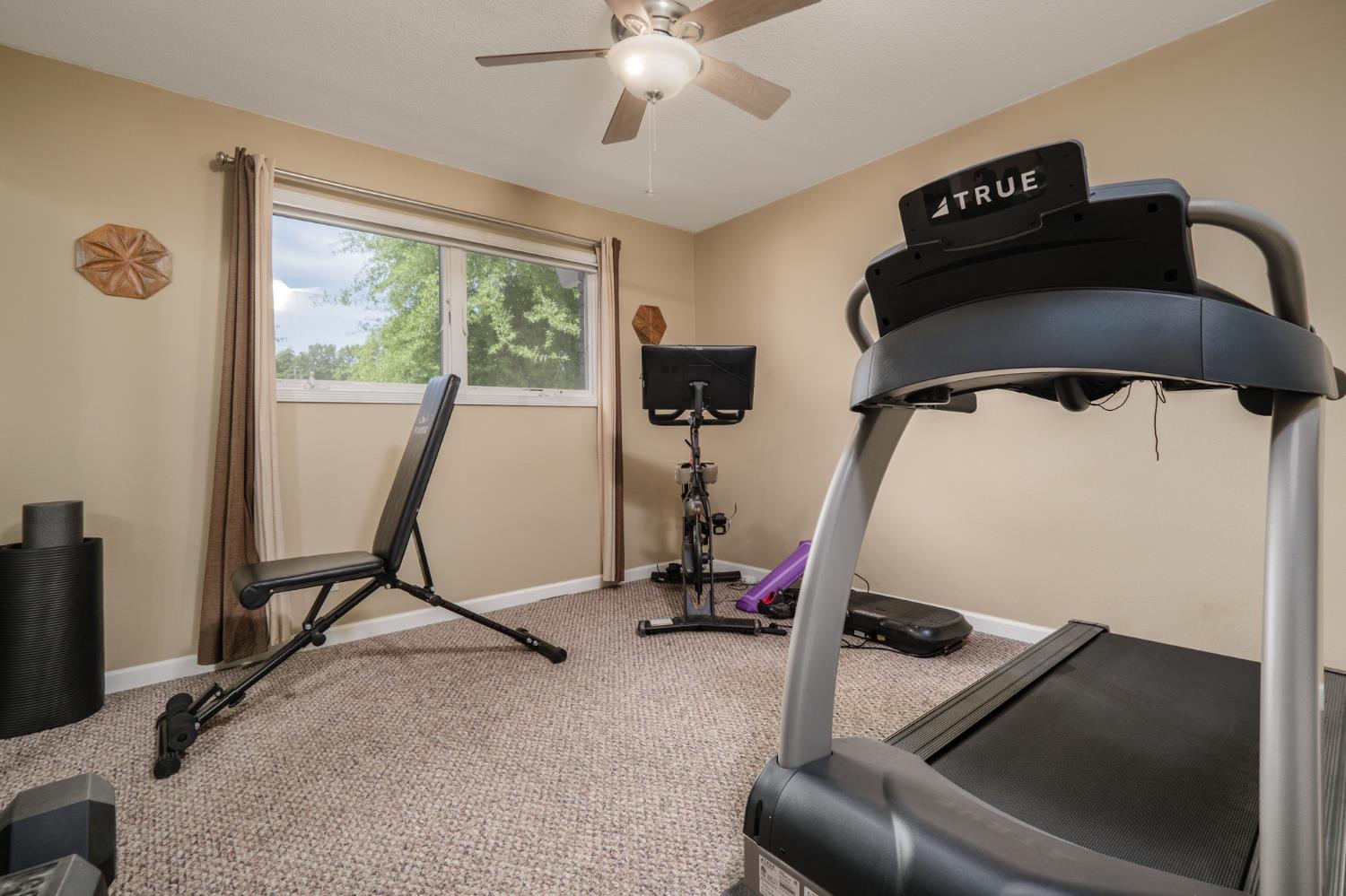 5249 Adelaide Way Carmichael, CA 95608 - Photo 58 of 75