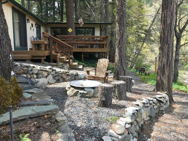13508 Upper Applegate Road Jacksonville, OR 97530 - Photo 16 of 34 Additional Photo