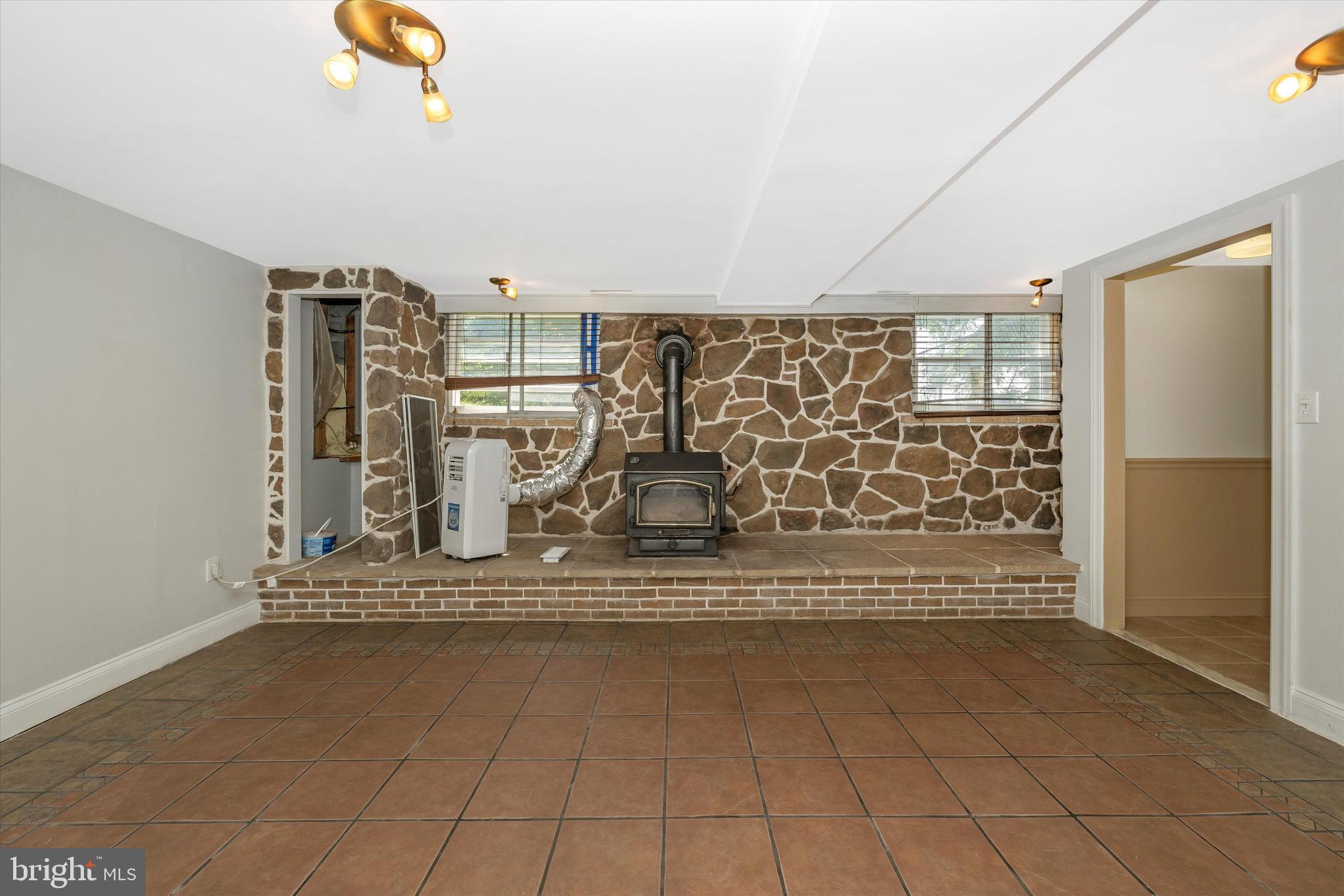 22708 Cavetown Church Road Smithsburg, MD 21783 - Photo 31 of 82 Gallery Image 31