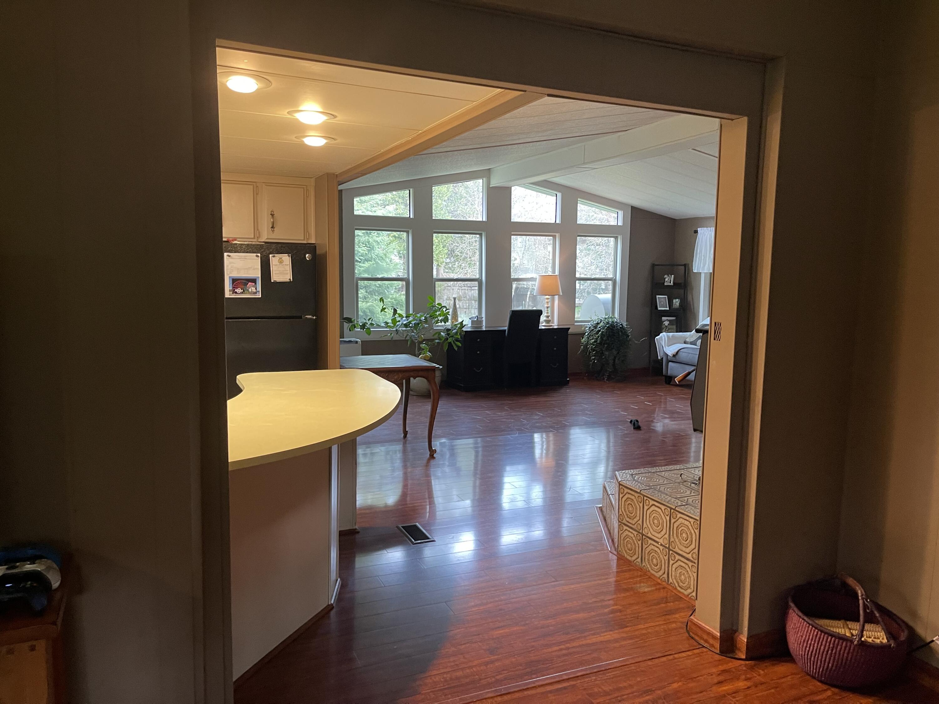 489 Red Blanket Road Prospect, OR 97536 - Photo 5 of 20 Family Room Windows