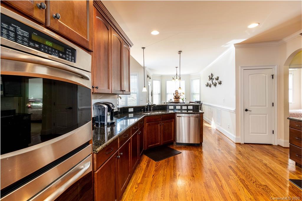5425 Plantation Ridge Road Charlotte, NC 28214 - Photo 11 of 35 Gallery Image 11