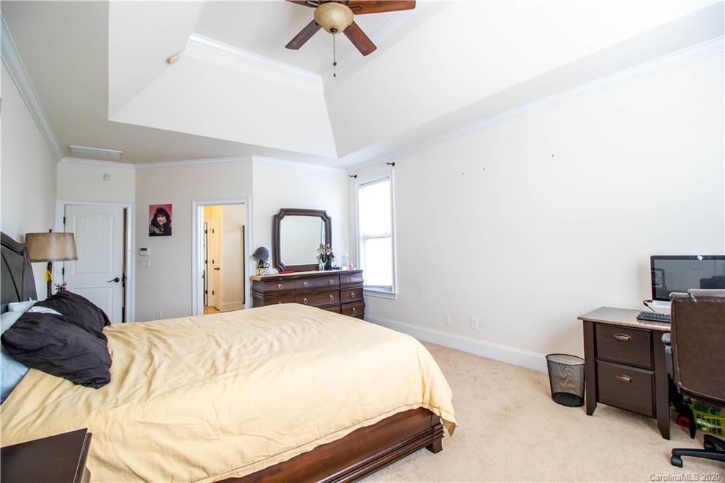 5425 Plantation Ridge Road Charlotte, NC 28214 - Photo 15 of 35 Gallery Image 15