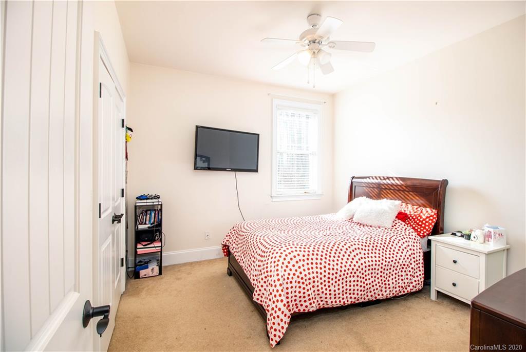 5425 Plantation Ridge Road Charlotte, NC 28214 - Photo 20 of 35 Gallery Image 20