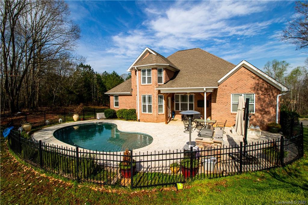 5425 Plantation Ridge Road Charlotte, NC 28214 - Photo 32 of 35 Gallery Image 32