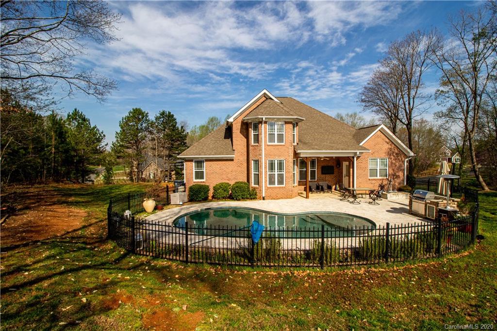 5425 Plantation Ridge Road Charlotte, NC 28214 - Photo 33 of 35 Gallery Image 33