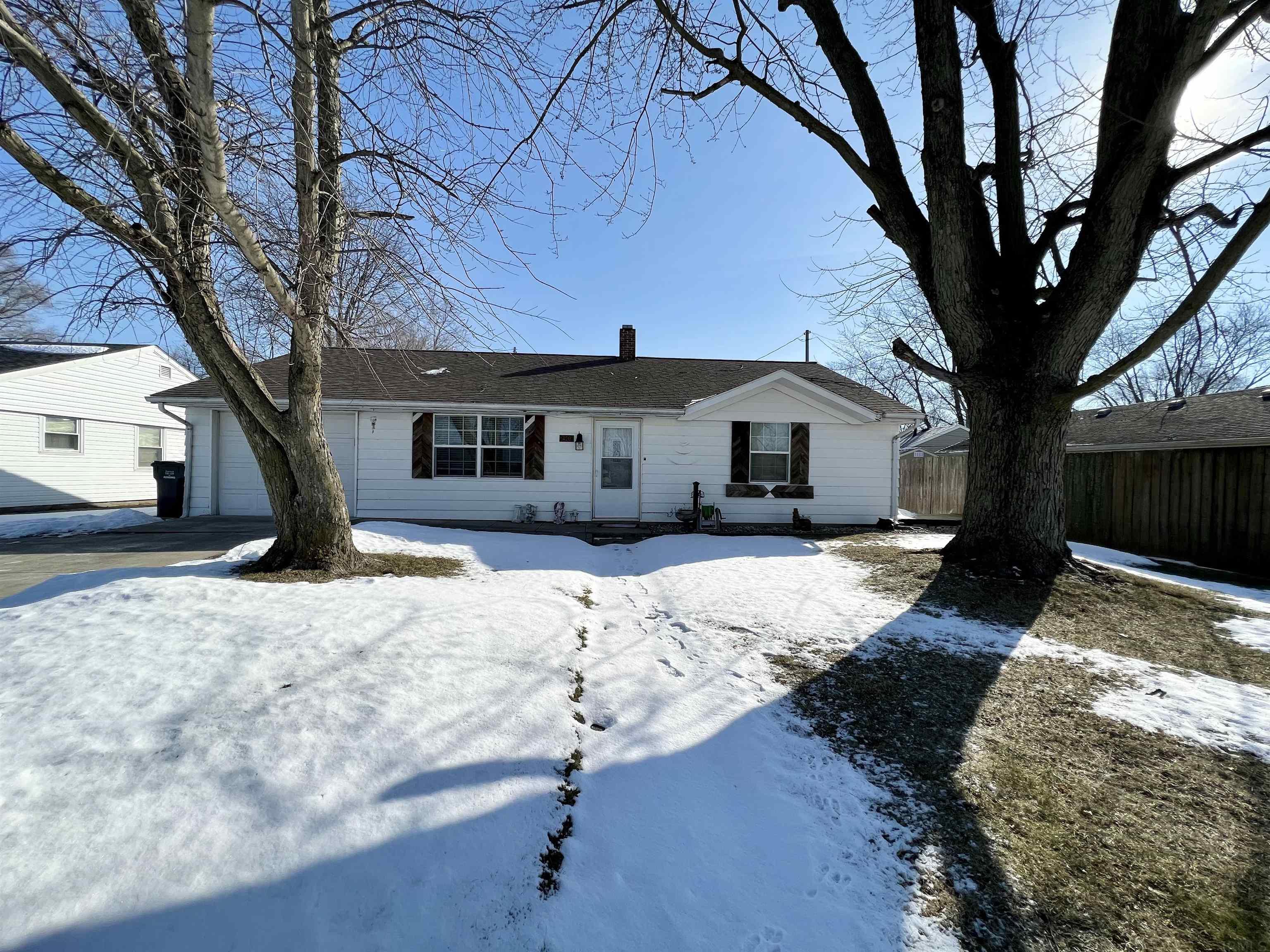 2308 South Berkley Road Kokomo, IN 46902 - Photo 1 of 19 Gallery Image 1