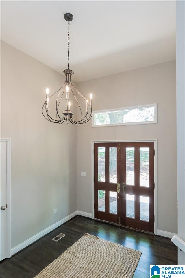 1786 Cornwall Road Birmingham, AL 35226 - Photo 3 of 46