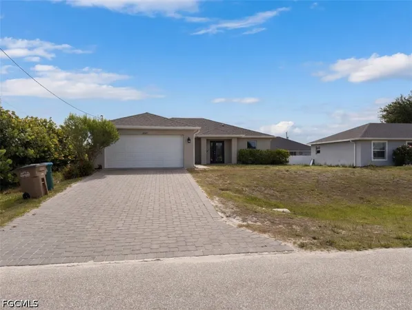 $279,900 | 2207 Northwest 21st Avenue, Cape Coral, FL 33993