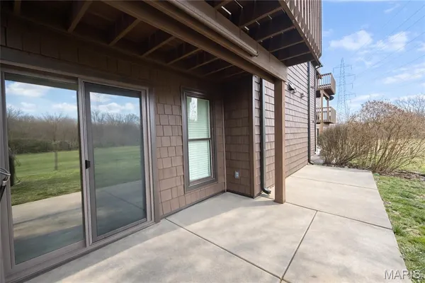 $191,000 | 5107 Hollow Wood Court, Unit A, St. Louis, MO 63128