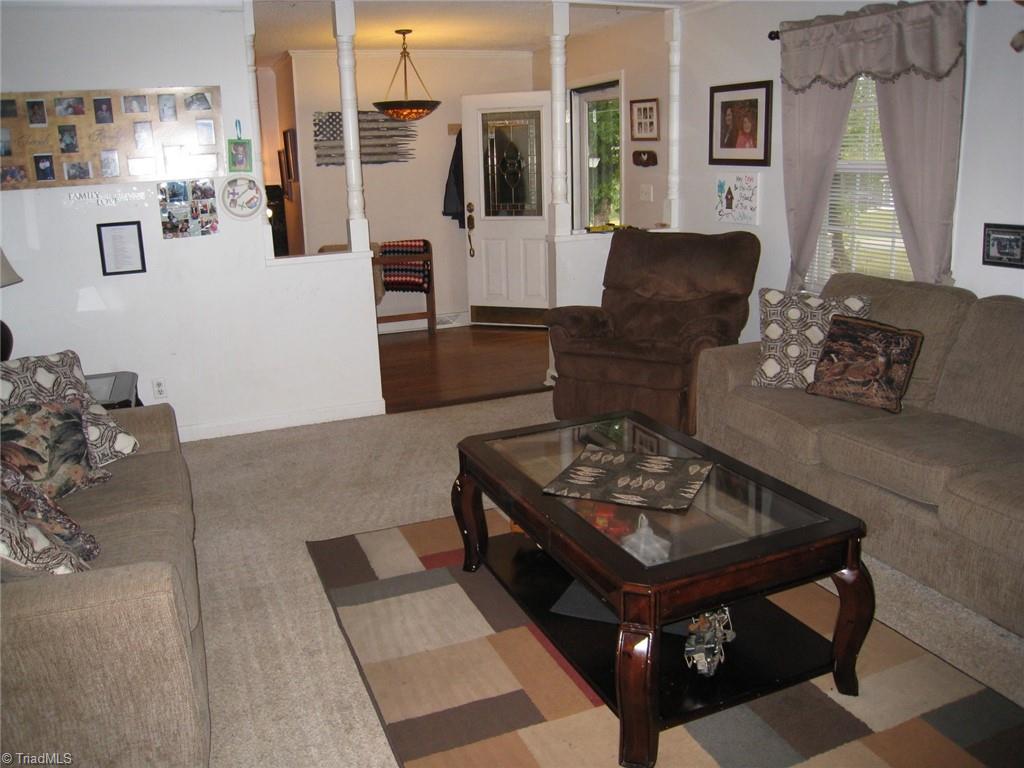 502 White Road King, NC 27021 - Photo 8 of 22 Living room