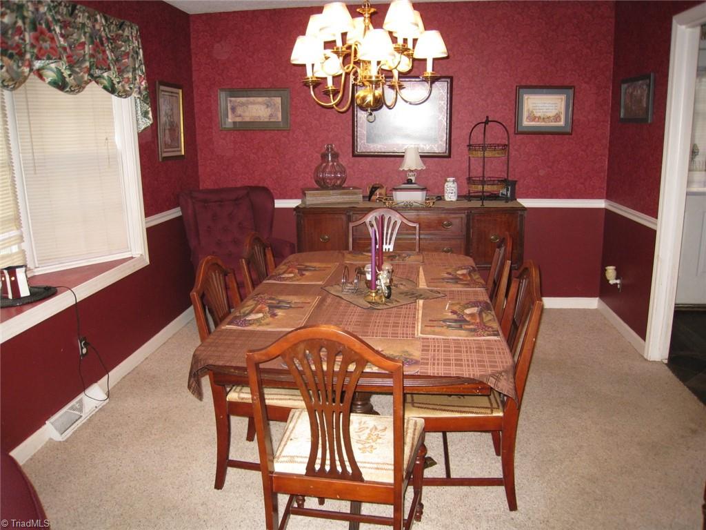 502 White Road King, NC 27021 - Photo 9 of 22 Dining ro0m