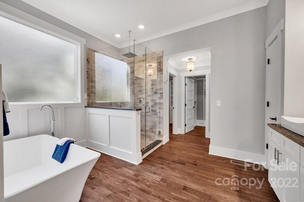530 McAlway Road Charlotte, NC 28211 - Photo 17 of 36 a bathroom with a sink and a mirror