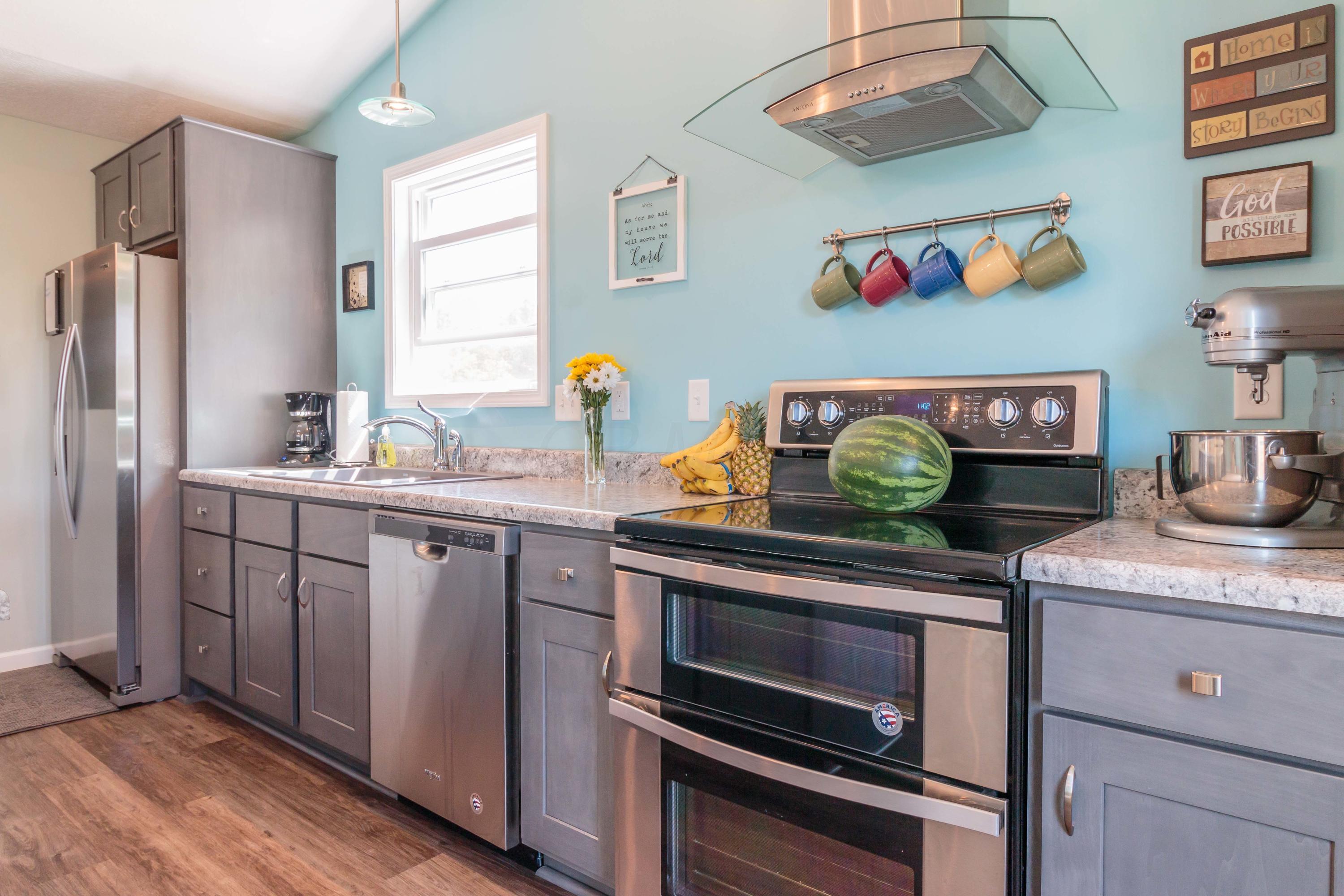 37950 Deible Road Logan, OH 43138 - Photo 6 of 40 Gallery Image 6
