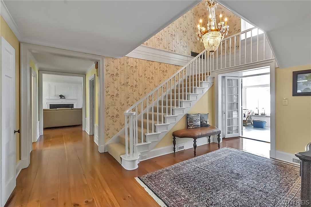 7110 Lake Shore Road Evans, NY 14047 - Photo 17 of 46 Formal entry