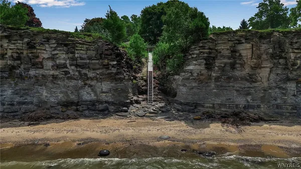 $2,250,000 | 7110 Lake Shore Road, Evans, NY 14047