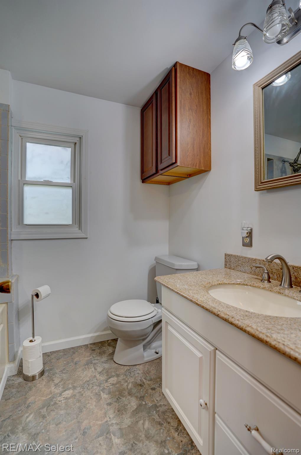 3151 South Center Road Burton, MI 48519 - Photo 23 of 26 Gallery Image 23