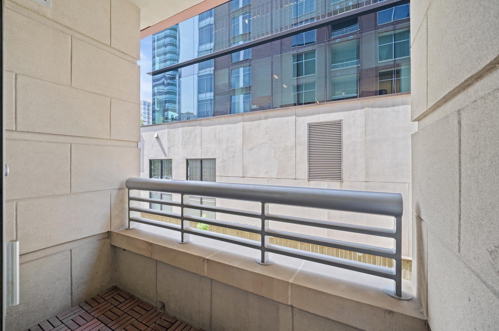 1901 Post Oak Boulevard, Unit 204 Houston, TX 77056 - Photo 32 of 36