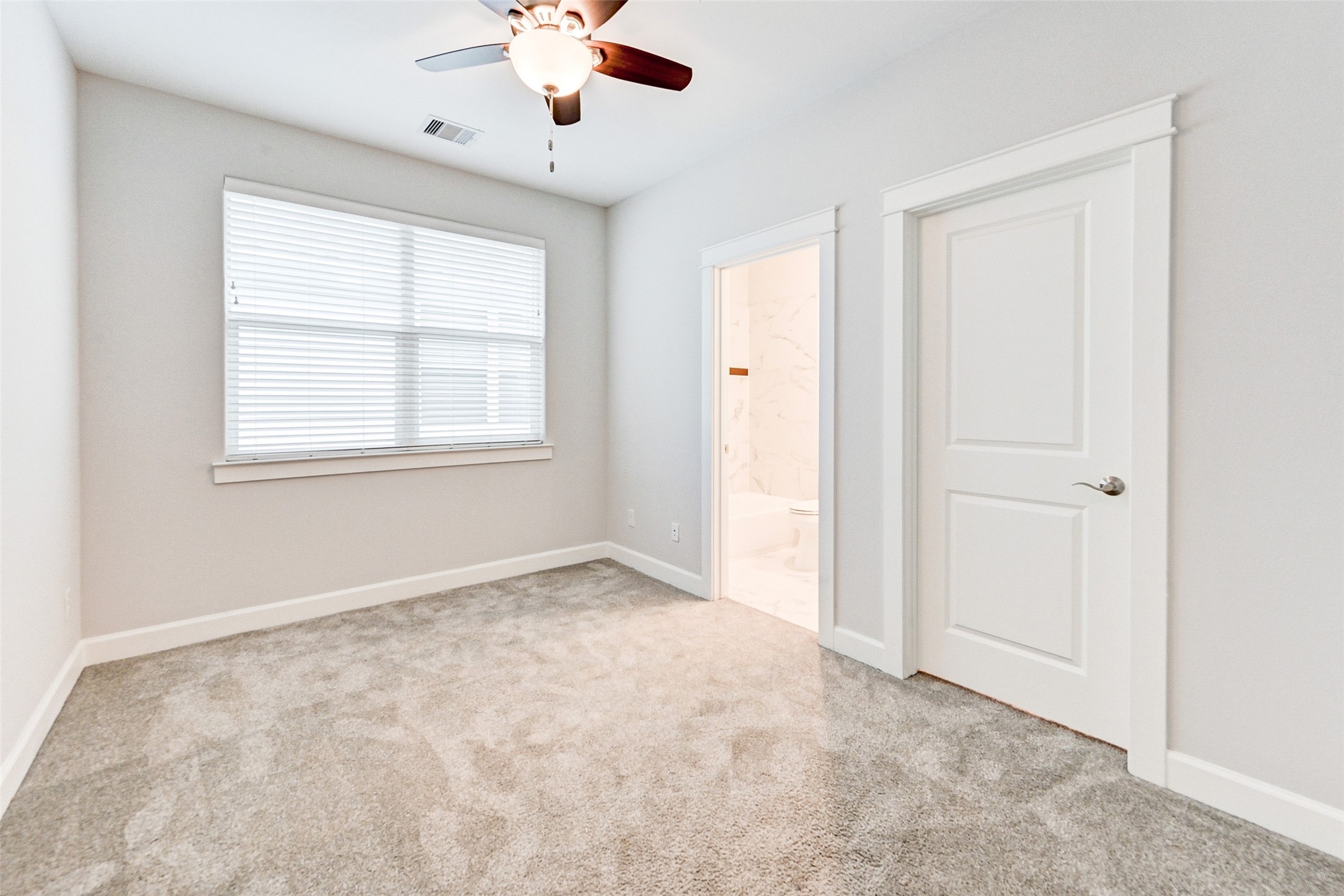 705-rd Link Road Houston, TX 77009 - Photo 23 of 27