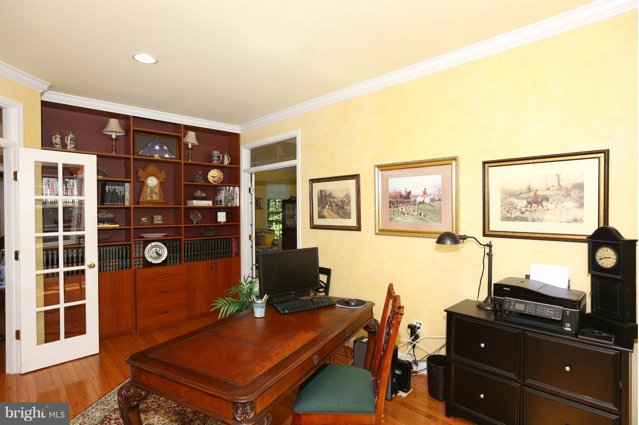 7828 Brink Road Gaithersburg, MD 20882 - Photo 9 of 30 Den