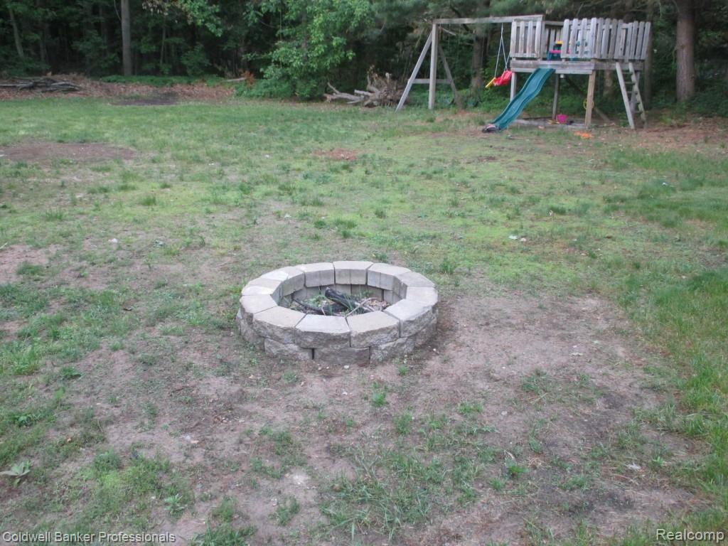 3395 Farnsworth Road Lapeer, MI 48446 - Photo 11 of 63 Farnsworth 3395 049.jpg