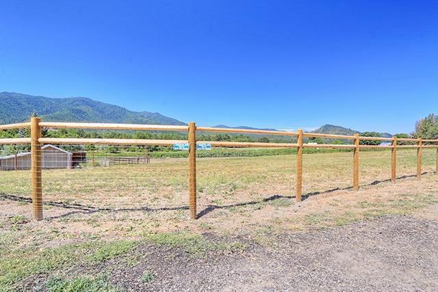 10999 North Applegate Road Grants Pass, OR 97527 - Photo 50 of 96 pasture