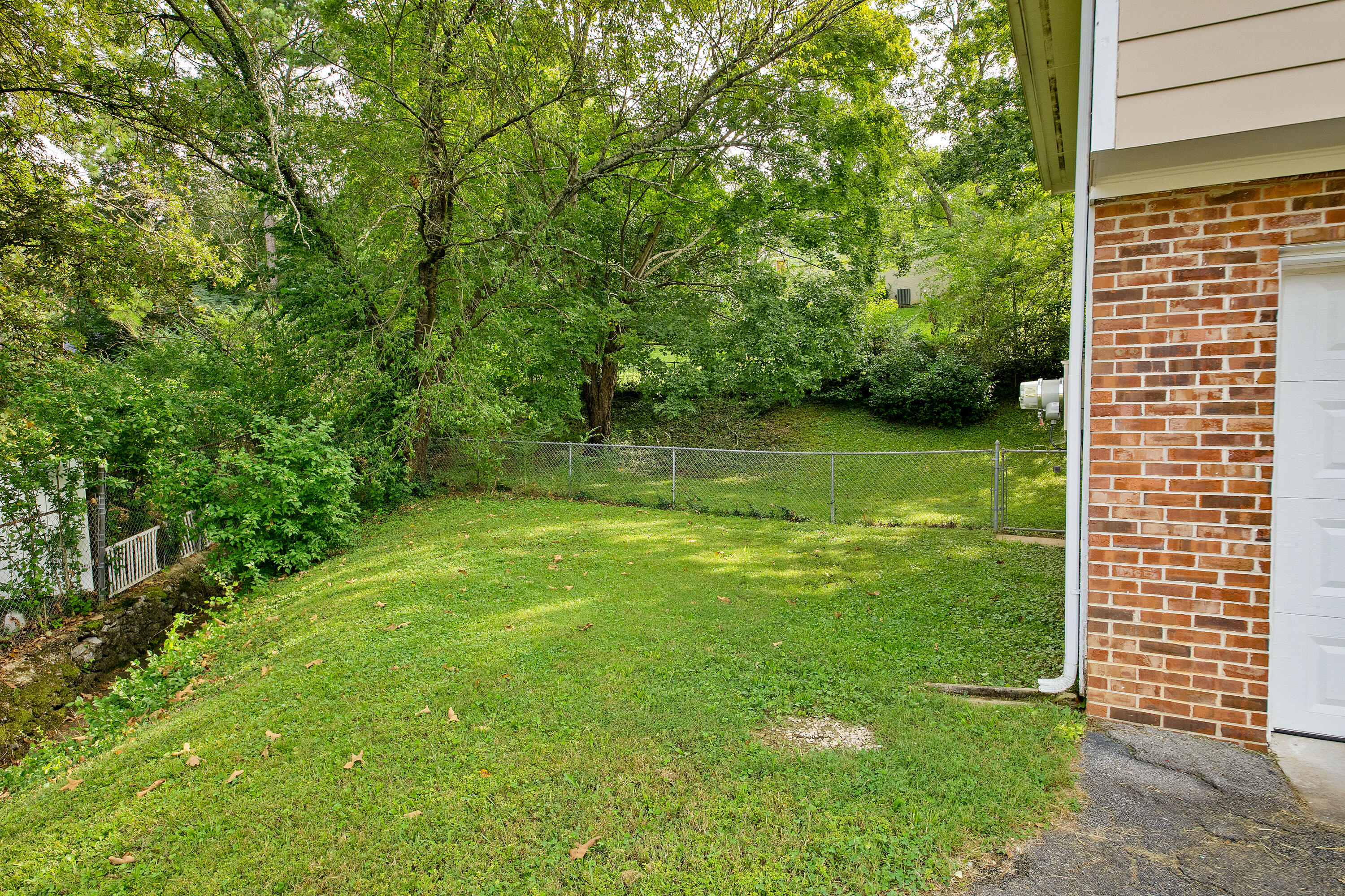 5607 Winniespan Road Chattanooga, TN 37416 - Photo 22 of 28 5607-Winnespan-Rd-25