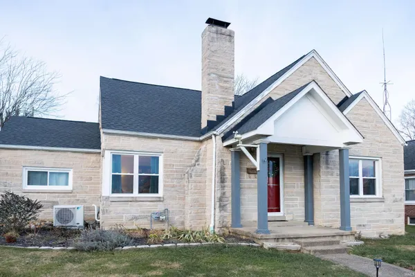 $229,900 | 1419 22nd Street, Bedford, IN 47421
