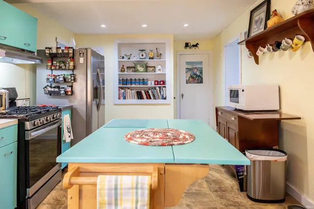 $249,900 | 1419 22nd Street, Bedford, IN 47421