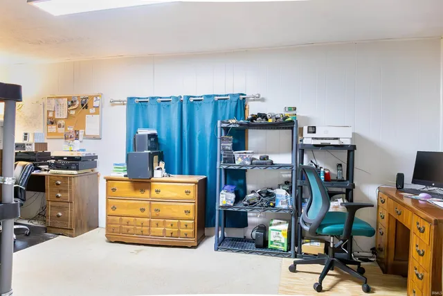 $229,900 | 1419 22nd Street, Bedford, IN 47421