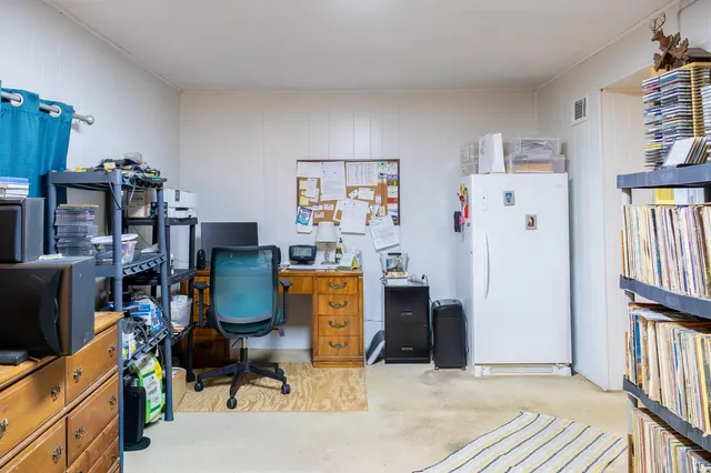 $229,900 | 1419 22nd Street, Bedford, IN 47421