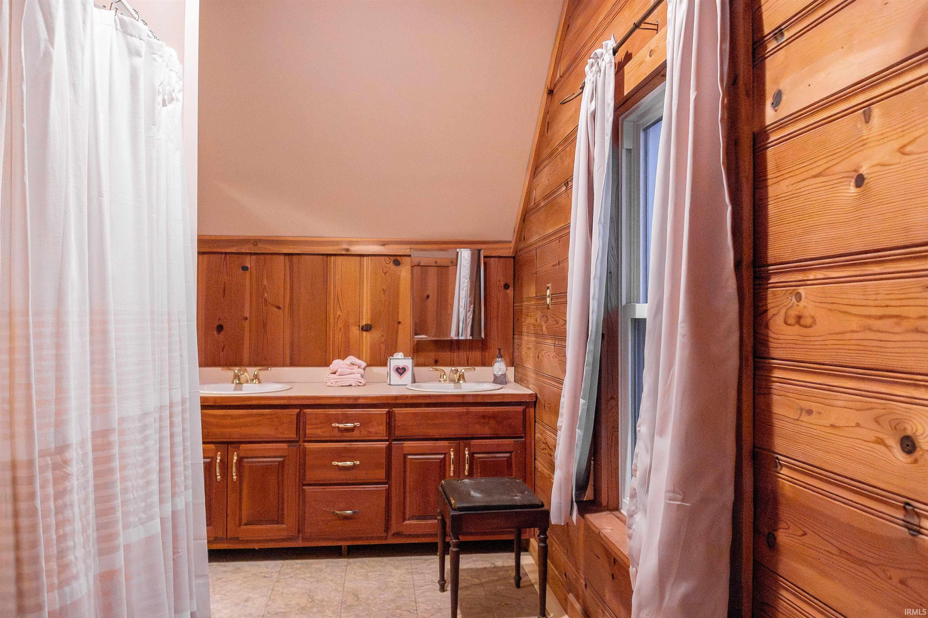 1419 22nd Street Bedford, IN 47421 - Photo 24 of 34