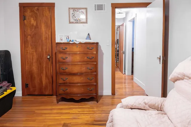 $229,900 | 1419 22nd Street, Bedford, IN 47421