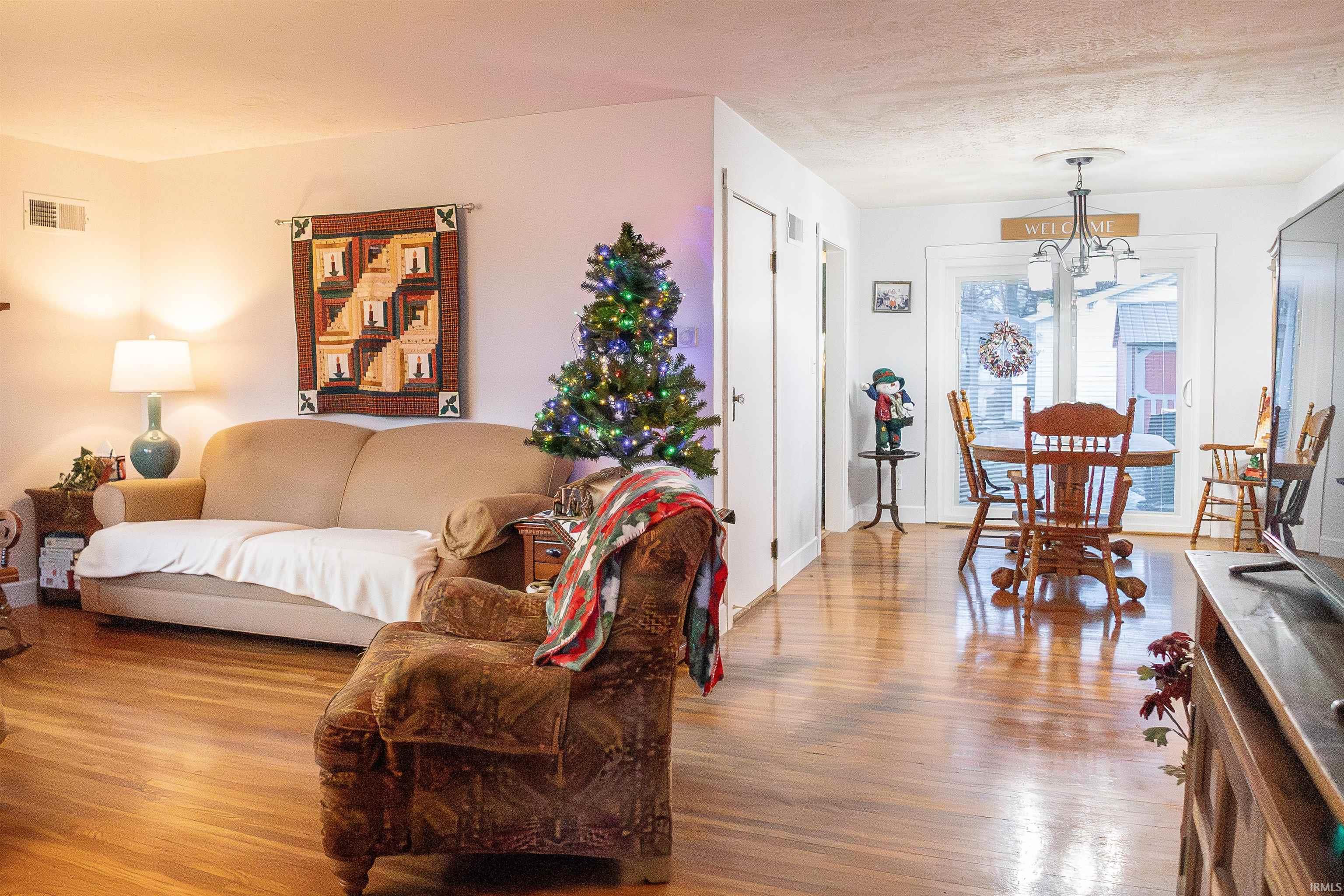 1419 22nd Street Bedford, IN 47421 - Photo 5 of 34