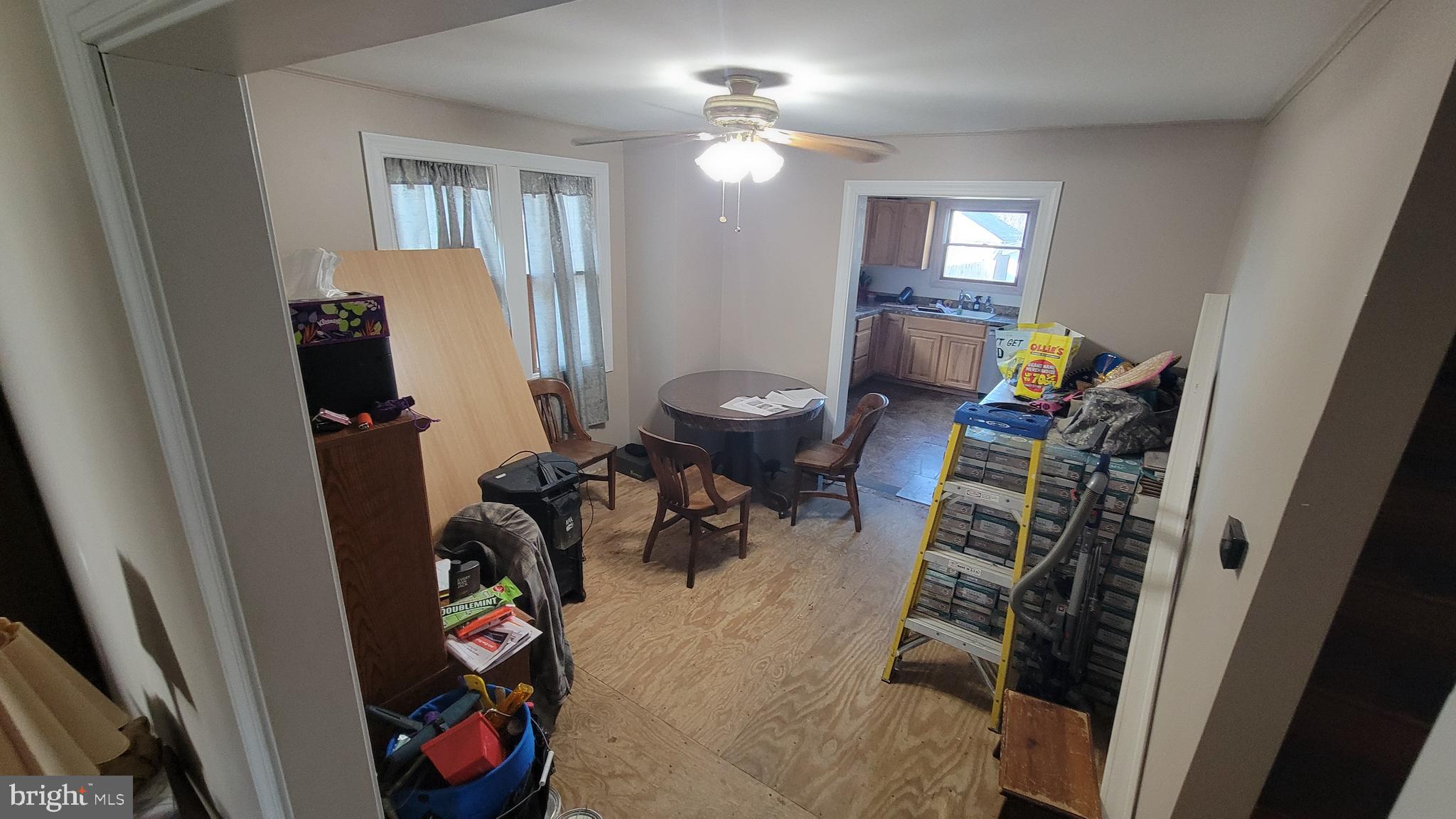 1747 Temple Avenue Lancaster, PA 17603 - Photo 6 of 19