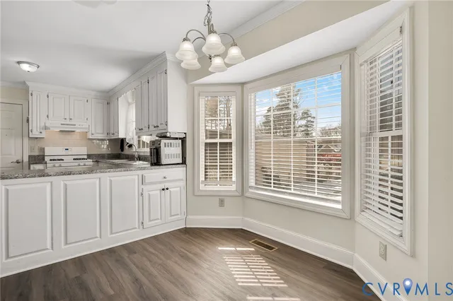 $349,000 | 8306 Sir Lionel Place, Richmond, VA 23237