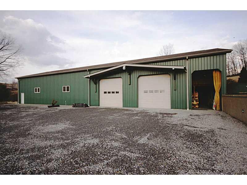 447 Fox Road Worthington, PA 16262 - Photo 5 of 24 Shop/Service Bay(s).