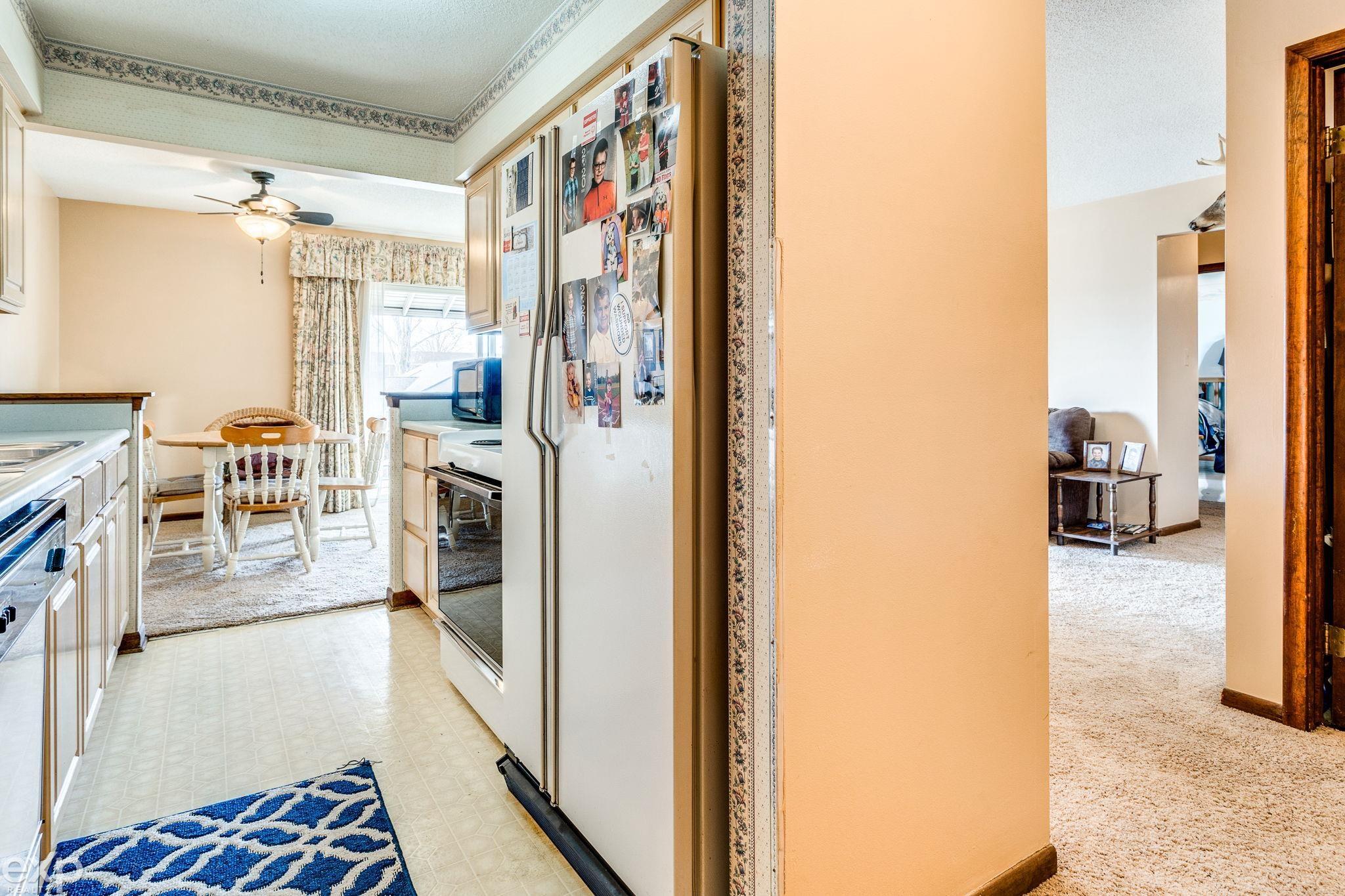 1900 River Road, Unit B5 Marysville, MI 48040 - Photo 16 of 23 Gallery Image 16