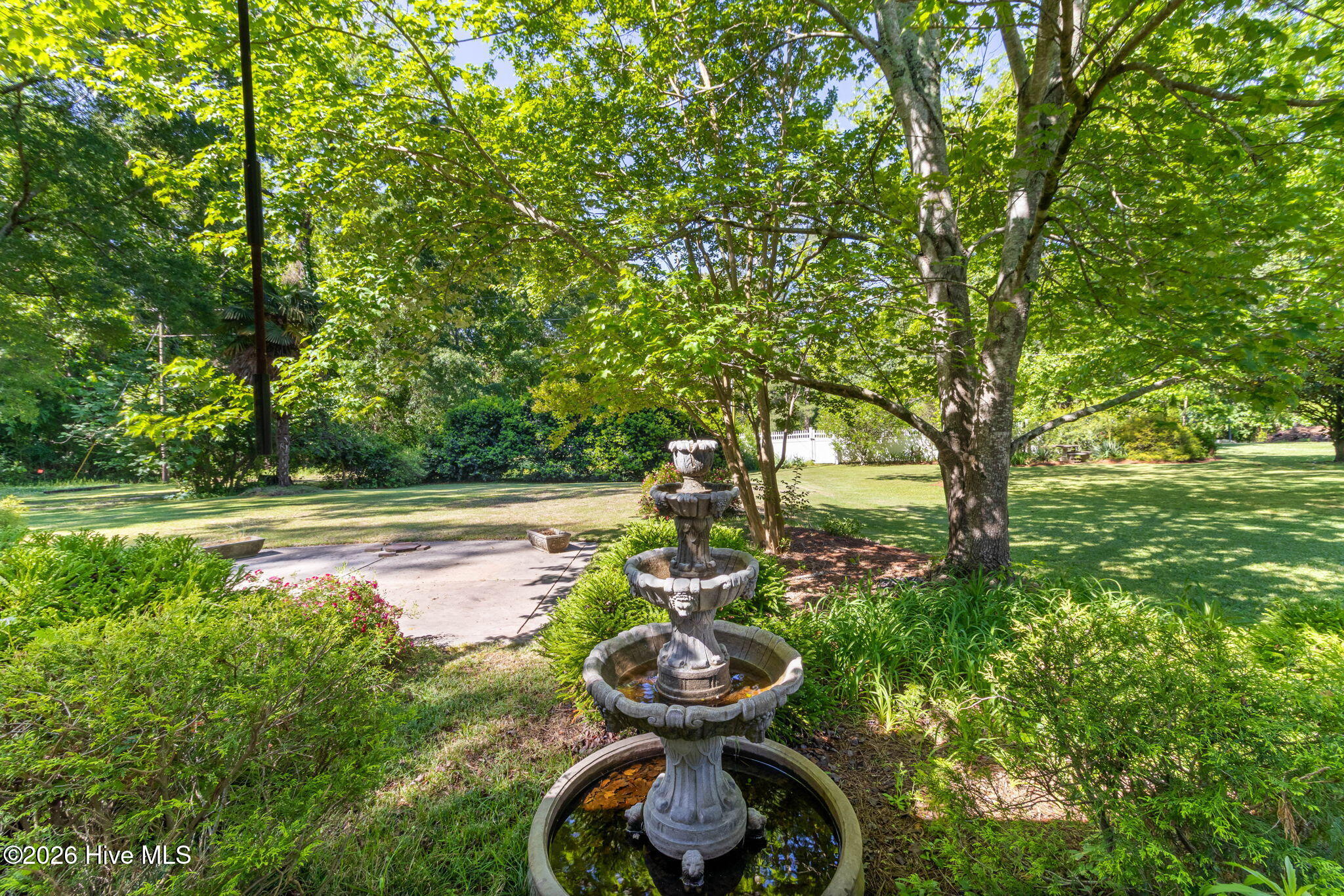 2022 Airport Road Elizabethtown, NC 28337 - Photo 4 of 47 Rear Patio