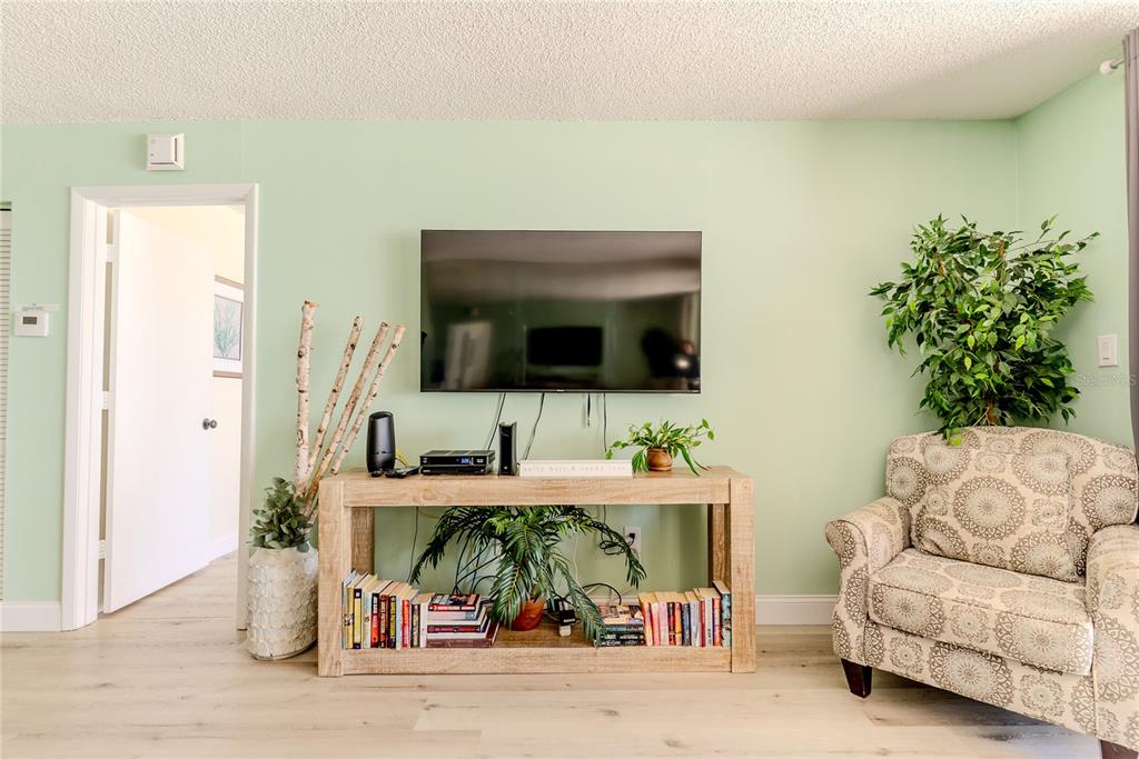 20040 Gulf Boulevard, Unit 402 Indian Rocks Beach, FL 33785 - Photo 9 of 32