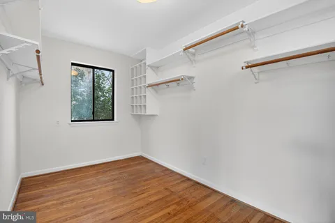 $950,000 | 6418 Bannockburn Drive, Bethesda, MD 20817