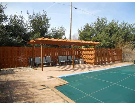 588 McKee Road Washington, PA 15301 - Photo 15 of 18 Swimming Pool/Hot Tub/Sauna. privacy fence and new pergola at pool