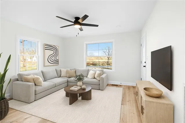 $215,000 | 1020 Lakeside Avenue, Burlington, NC 27217