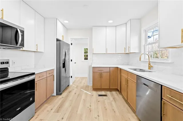 $215,000 | 1020 Lakeside Avenue, Burlington, NC 27217