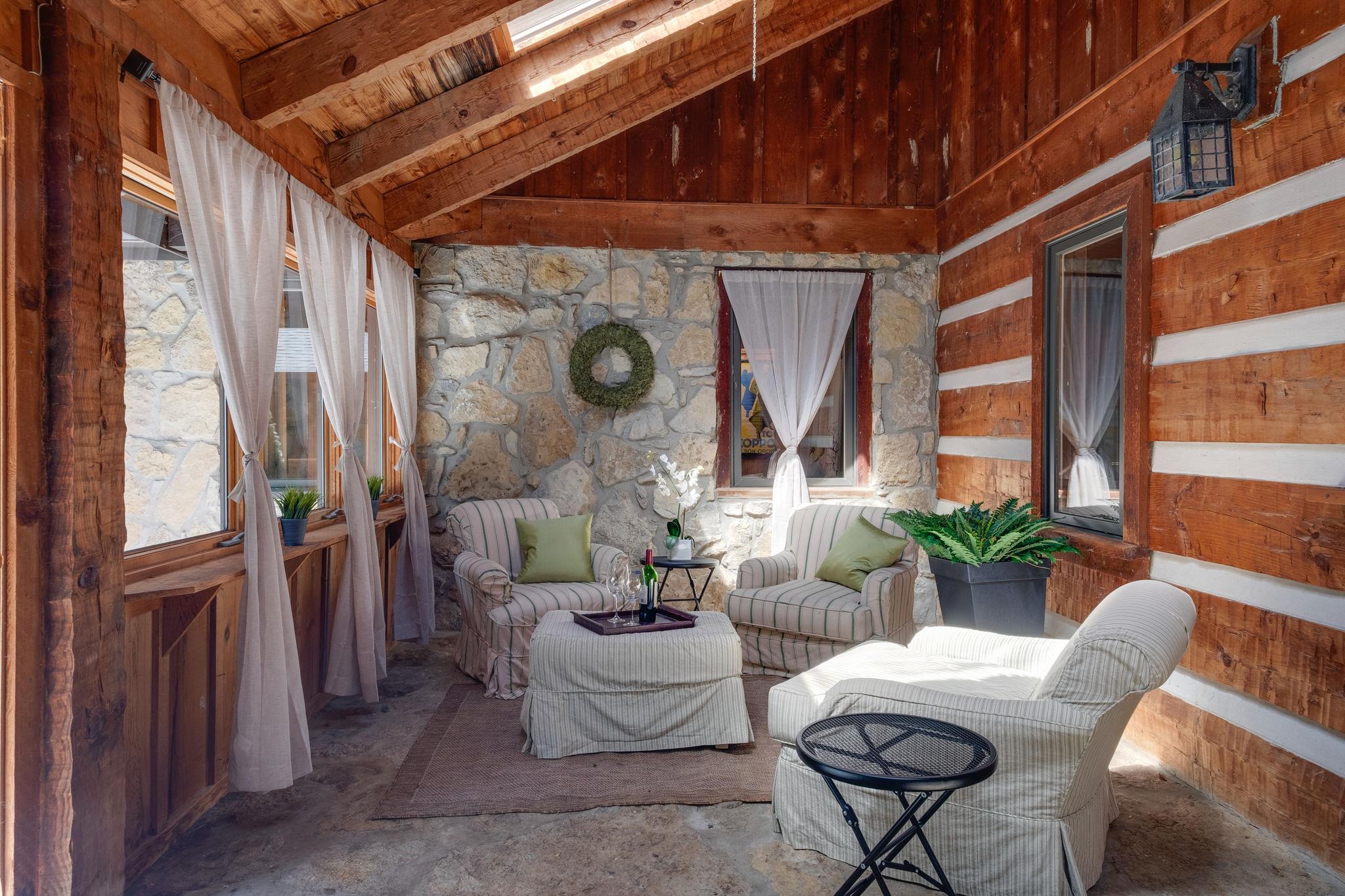 3360 Sweeney Hollow Road Franklin, TN 37064 - Photo 22 of 30 a living room with furniture and a window