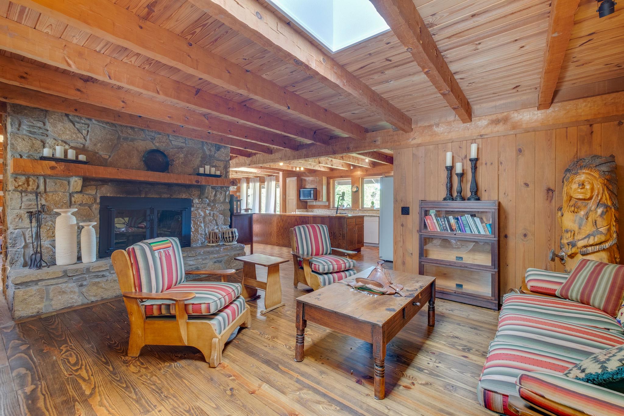 3360 Sweeney Hollow Road Franklin, TN 37064 - Photo 7 of 30 a outdoor living space with patio furniture and a wooden floor
